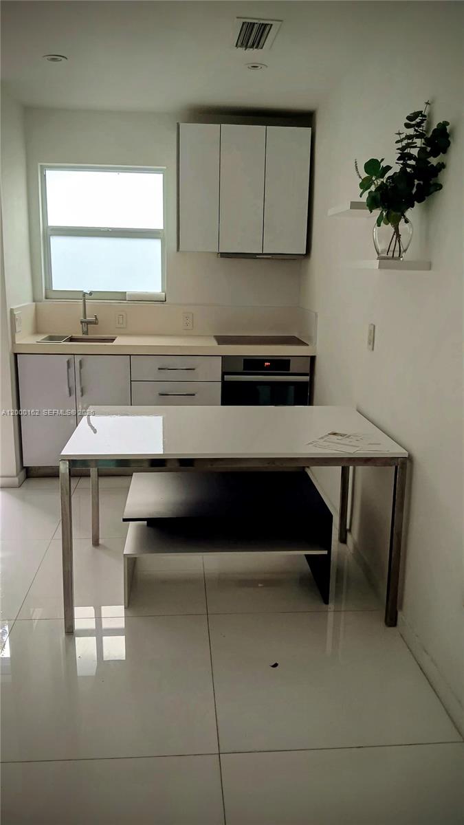 LE PHARE KEY BISCAYNE CON - Residential