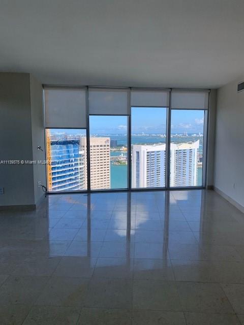 ICONBRICKELL CONDO NO 1 - Residential Lease