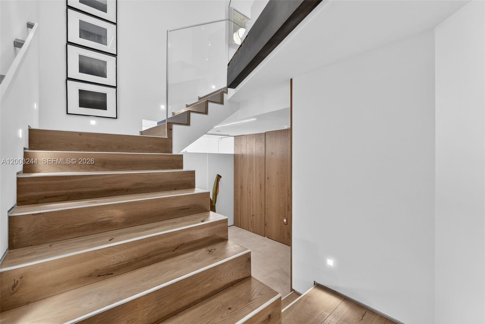 COURTS BRICKELL KEY CONDO - Residential