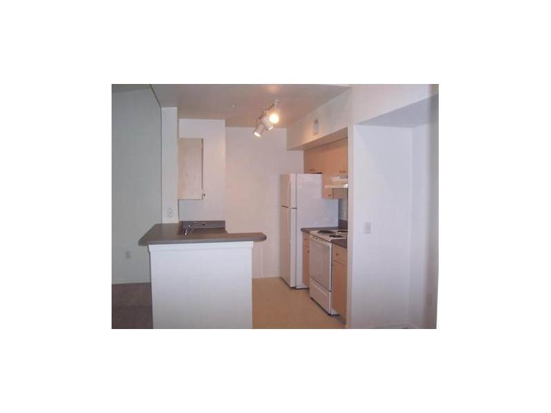 AVENTINE AT MIRAMAR - Residential Lease