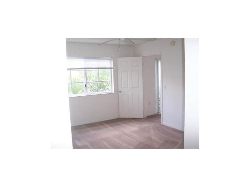 AVENTINE AT MIRAMAR - Residential Lease