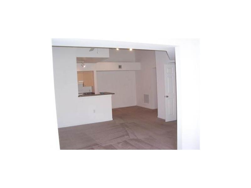 AVENTINE AT MIRAMAR - Residential Lease