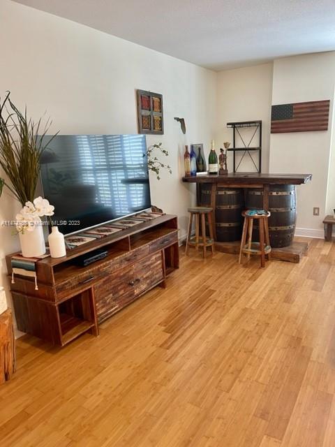 DOWNTOWN DADELAND CONDO N - Residential Lease