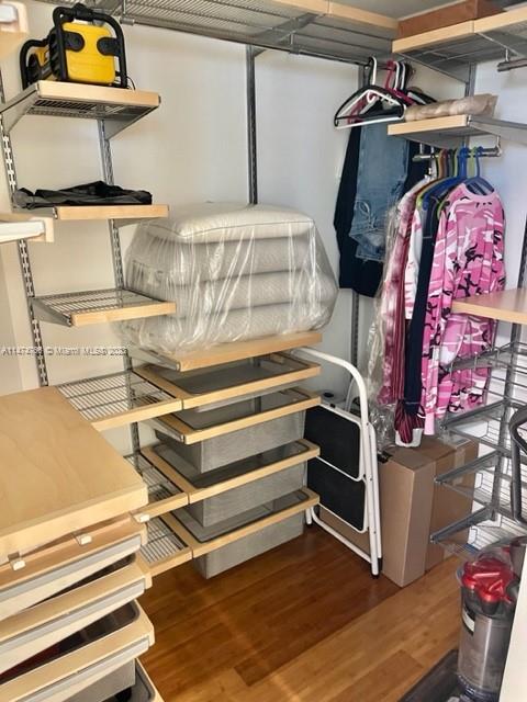 DOWNTOWN DADELAND CONDO N - Residential Lease