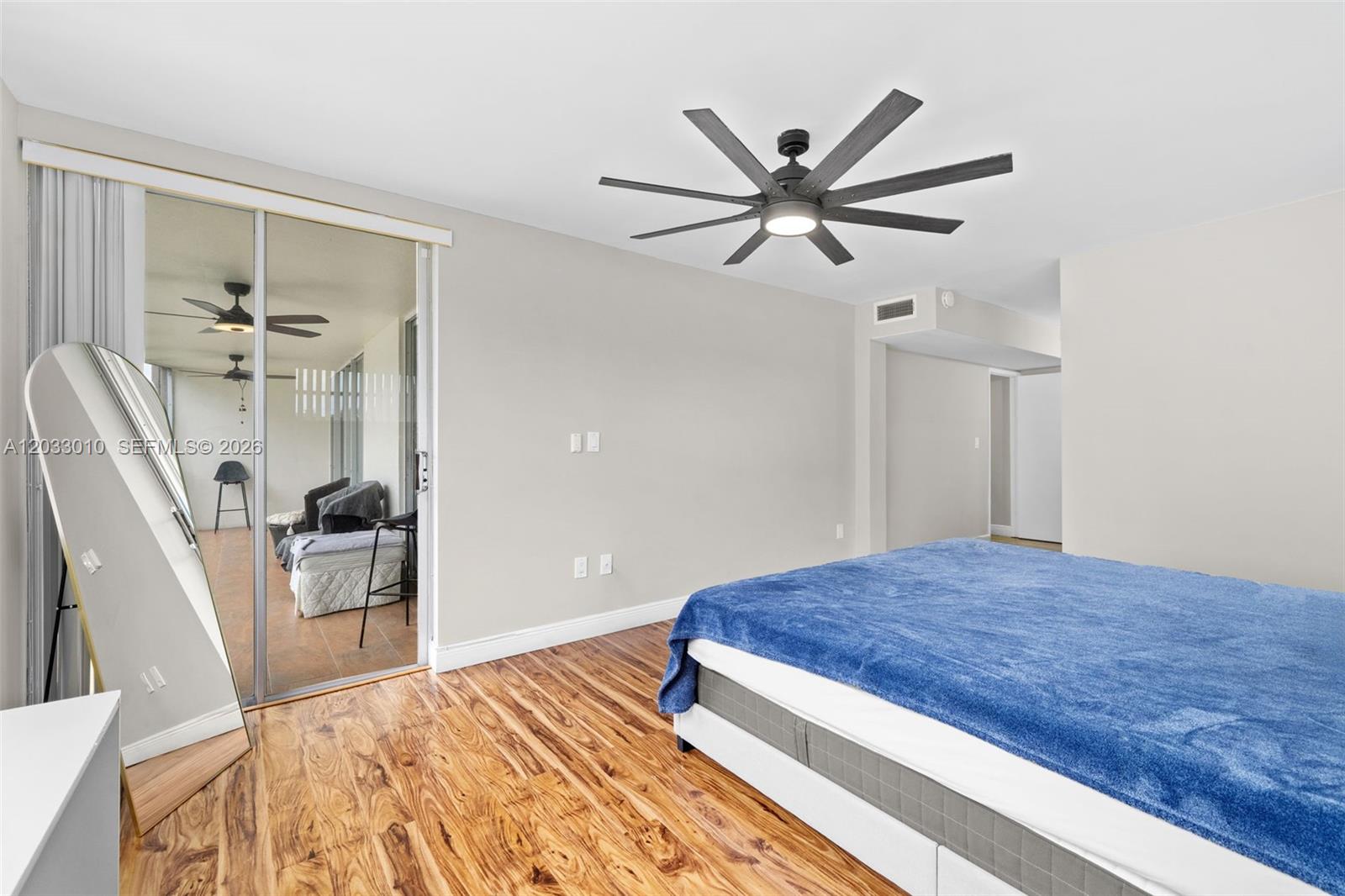 JADE WINDS GROUP BAMBOO G - Residential