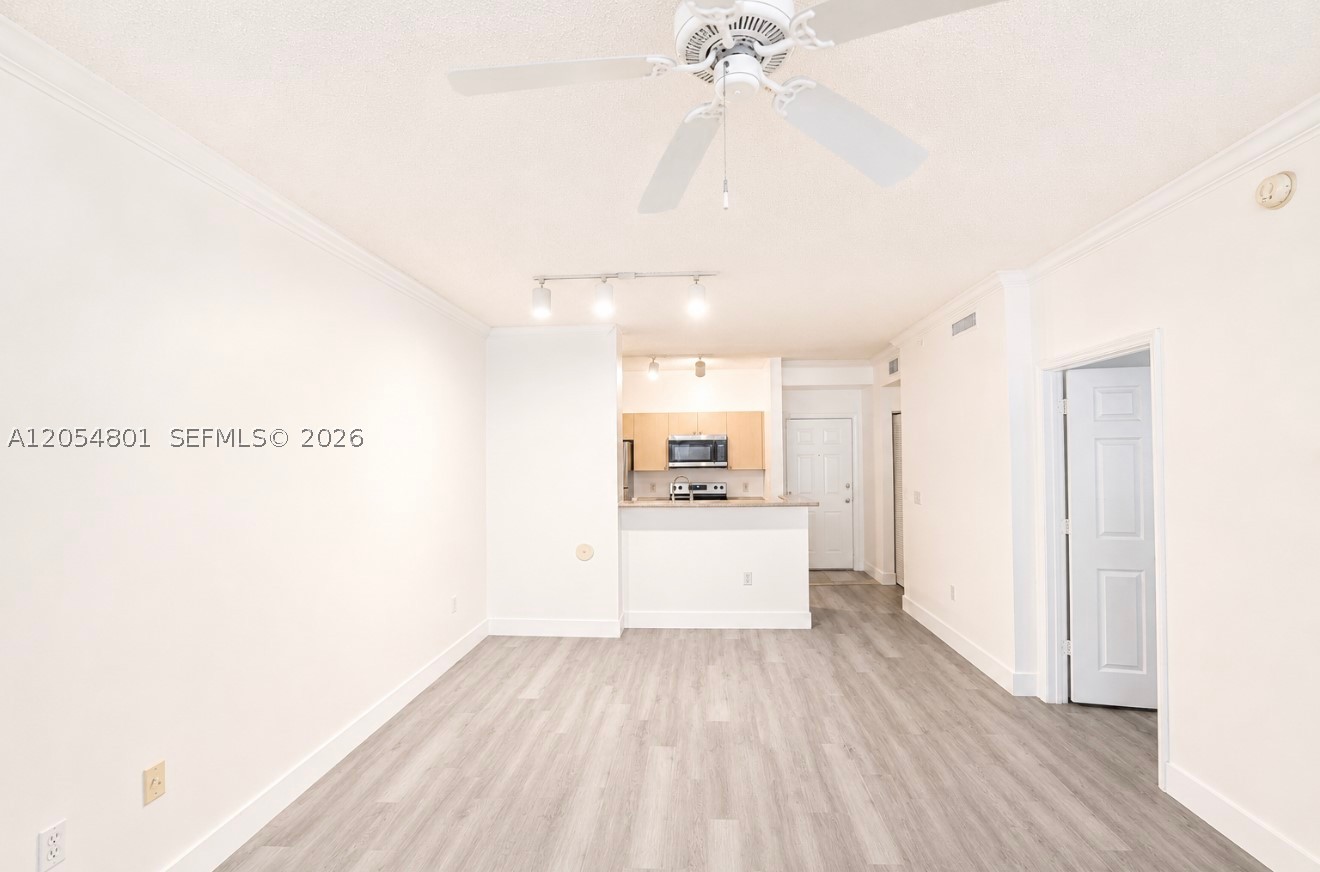 REGENT PARK CONDO - Residential Lease