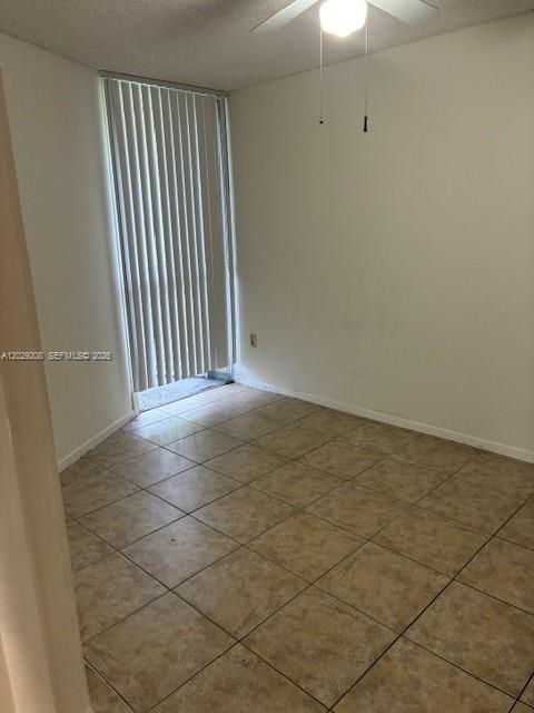 LAS BRISAS@ COUNTRY CLUB - Residential Lease