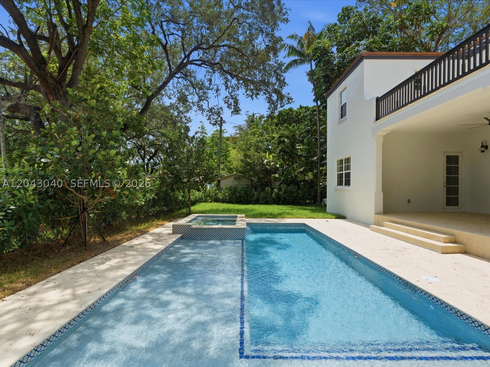 COCOPLUM TERR - Residential