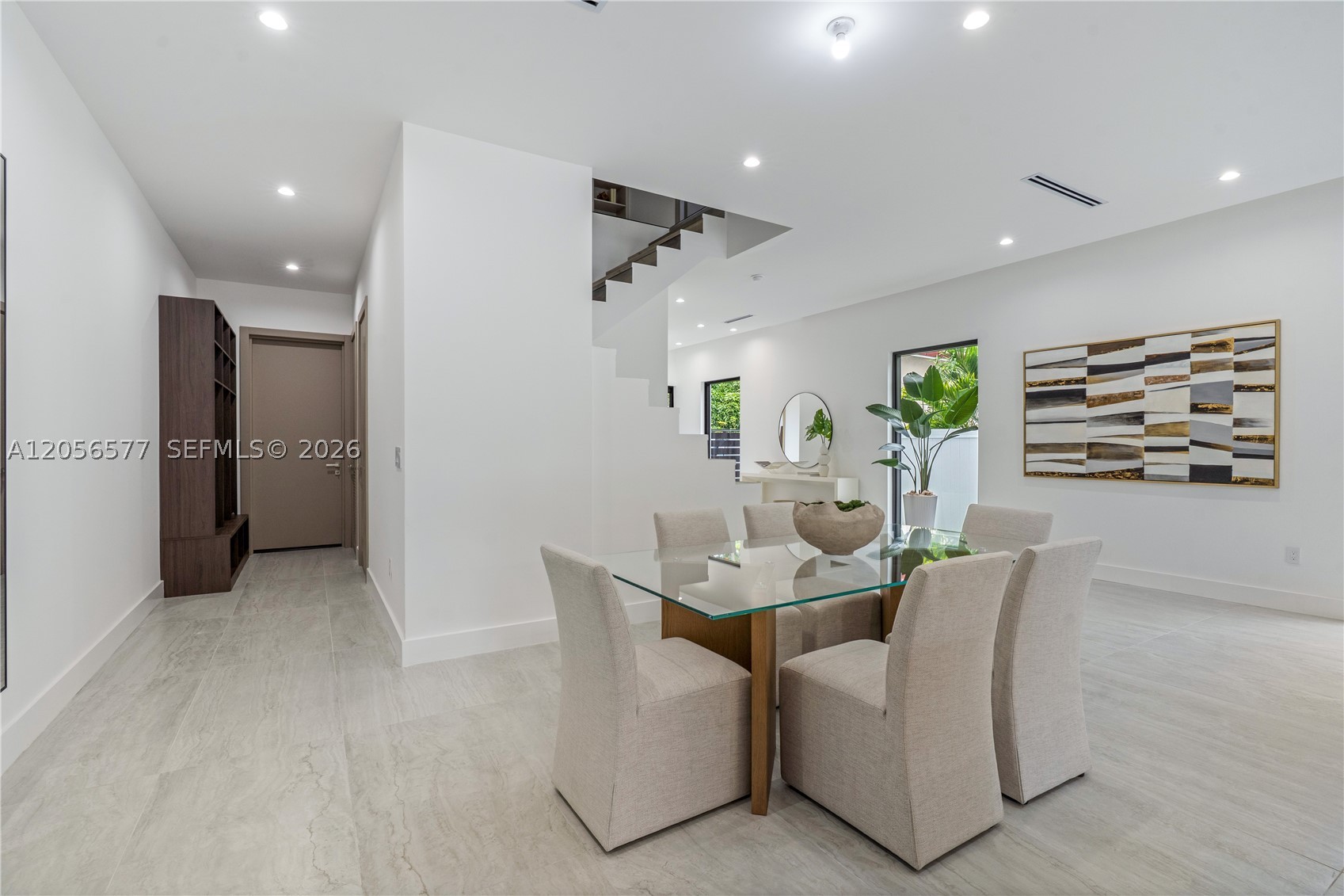 LAKE RIDGE - Residential