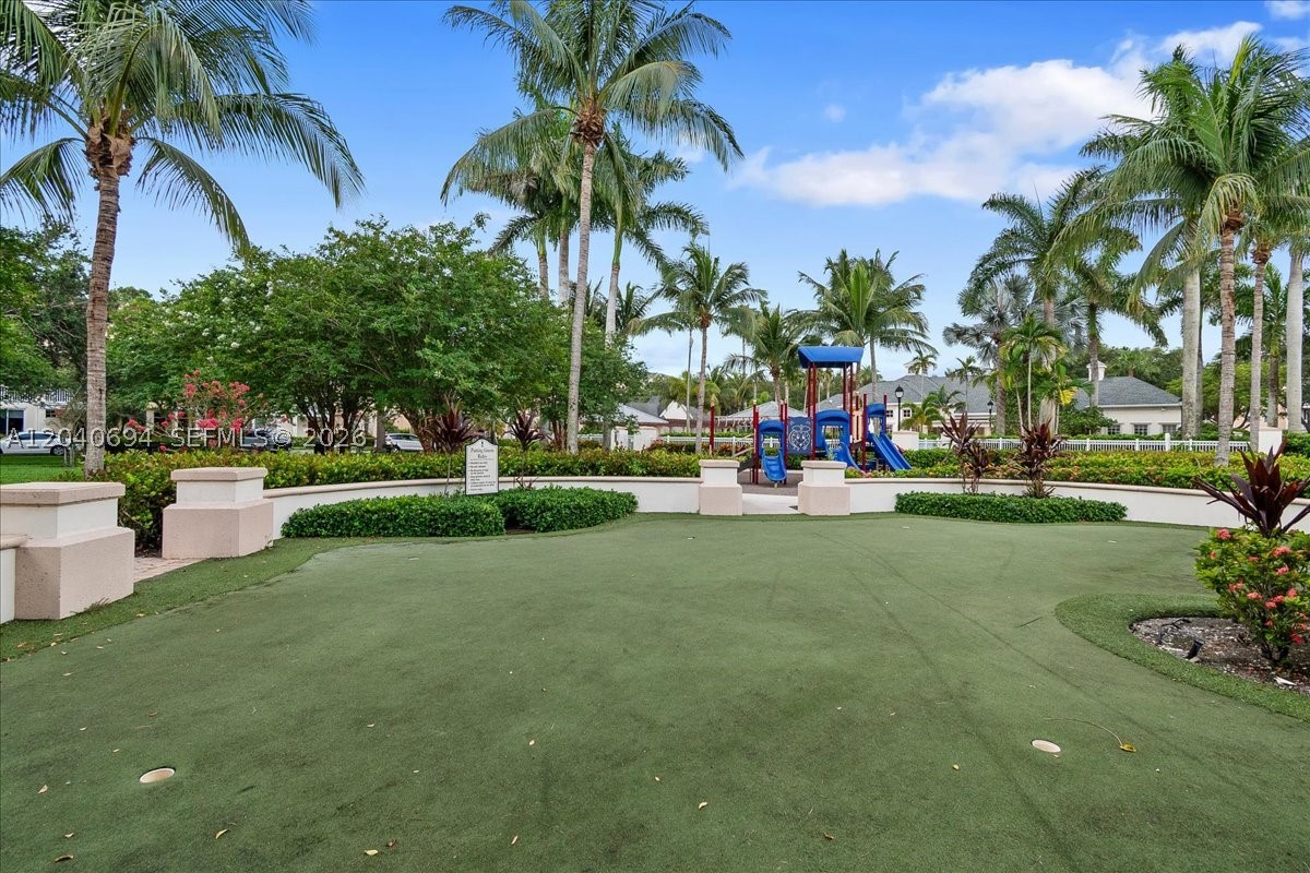 SOMERSET AT ABACOA CONDO - Residential
