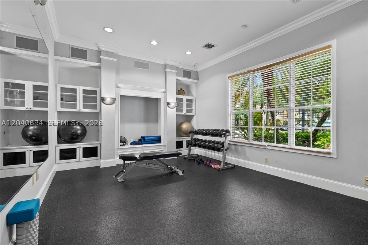 SOMERSET AT ABACOA CONDO - Residential