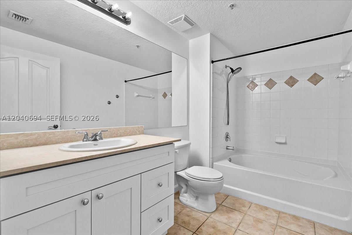 SOMERSET AT ABACOA CONDO - Residential