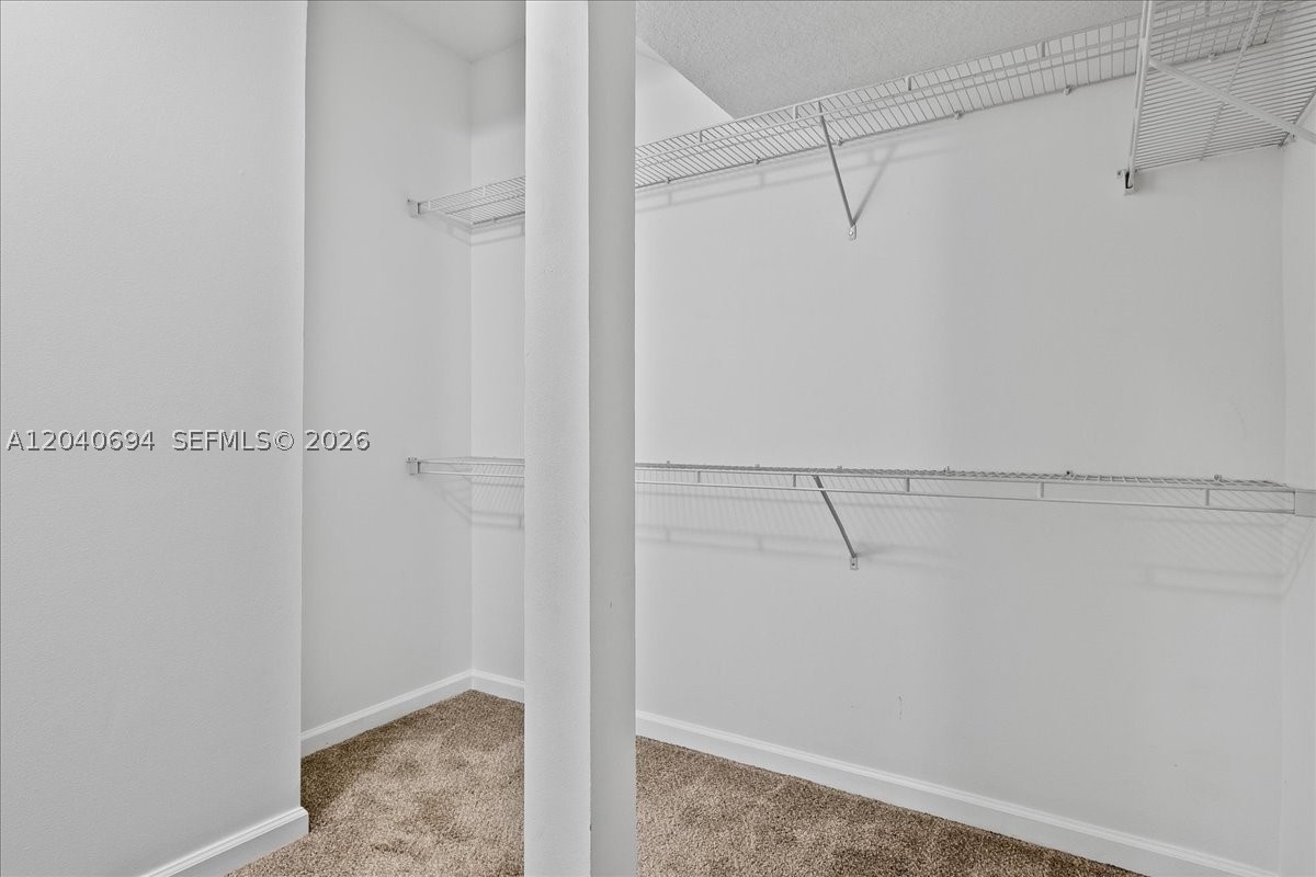 SOMERSET AT ABACOA CONDO - Residential