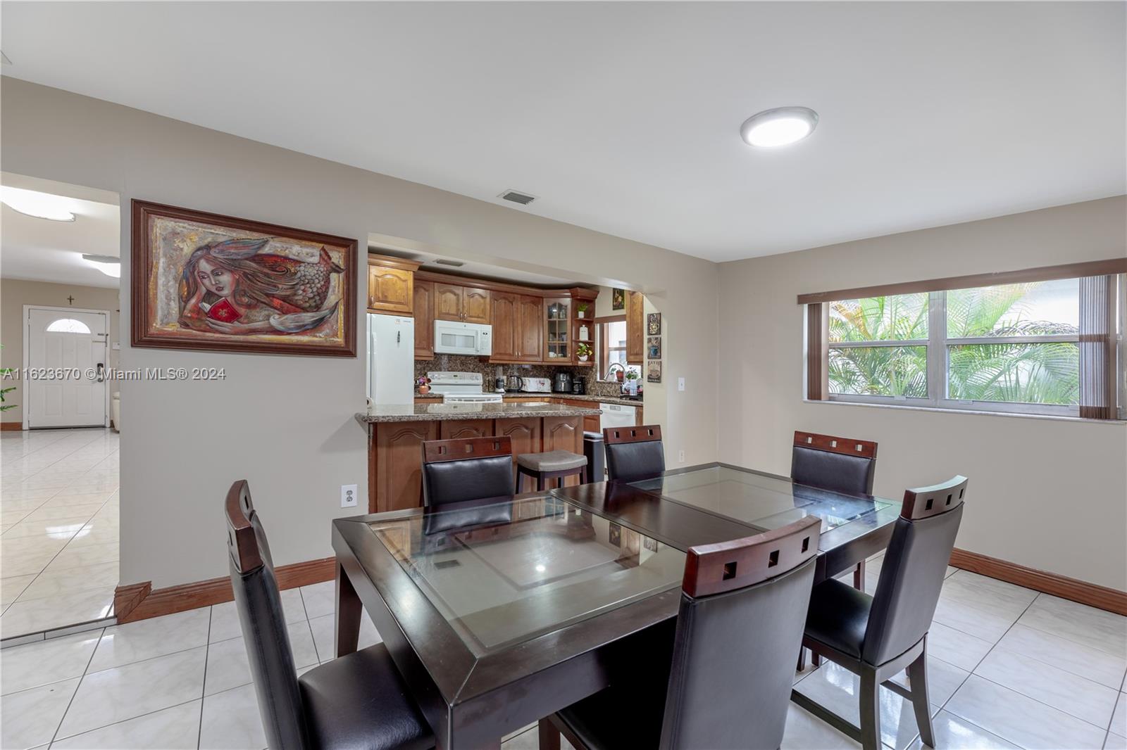 SILVER BLUFF GARDENS - Residential