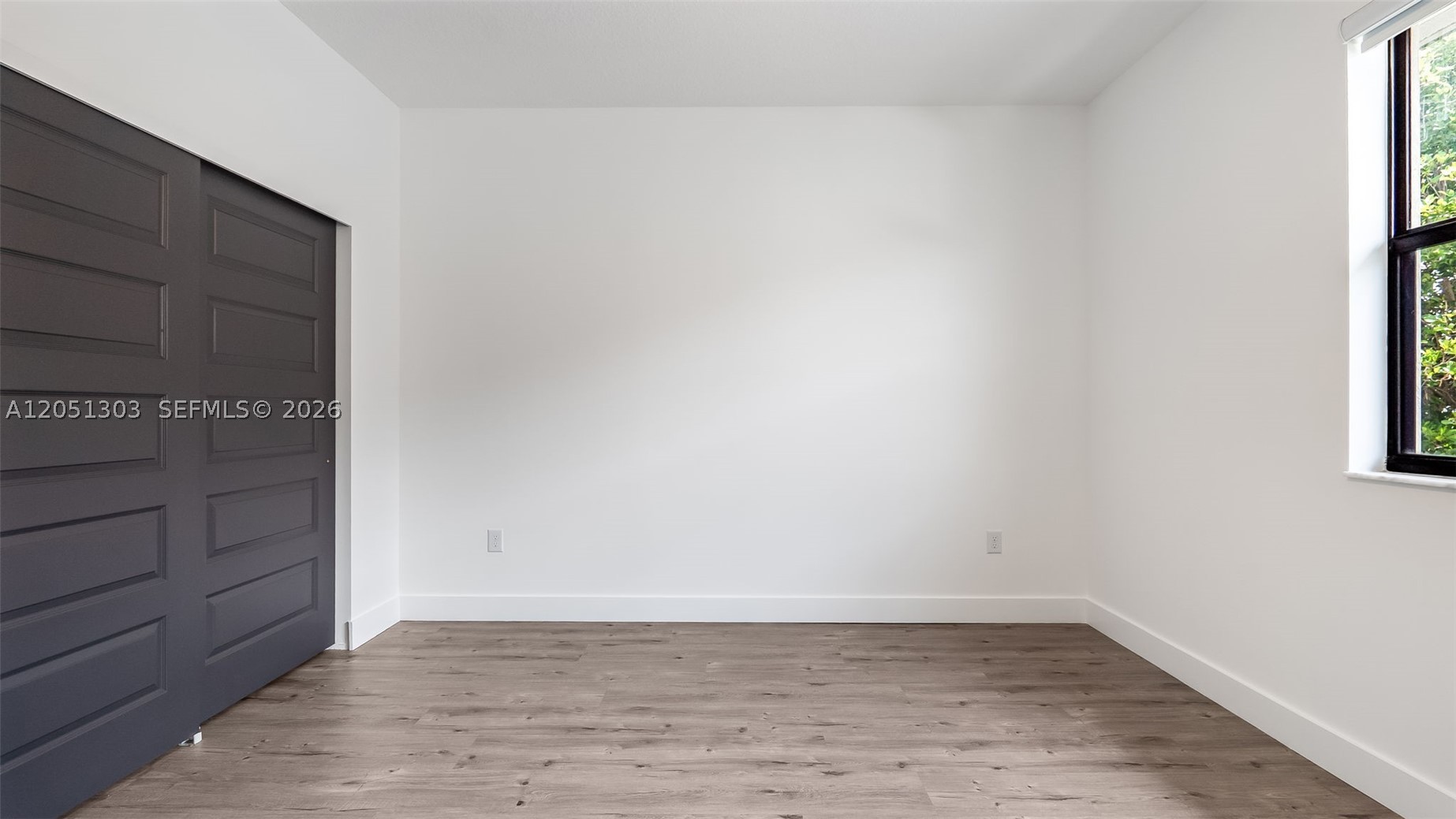 DUNNWOODY LAKE - Residential