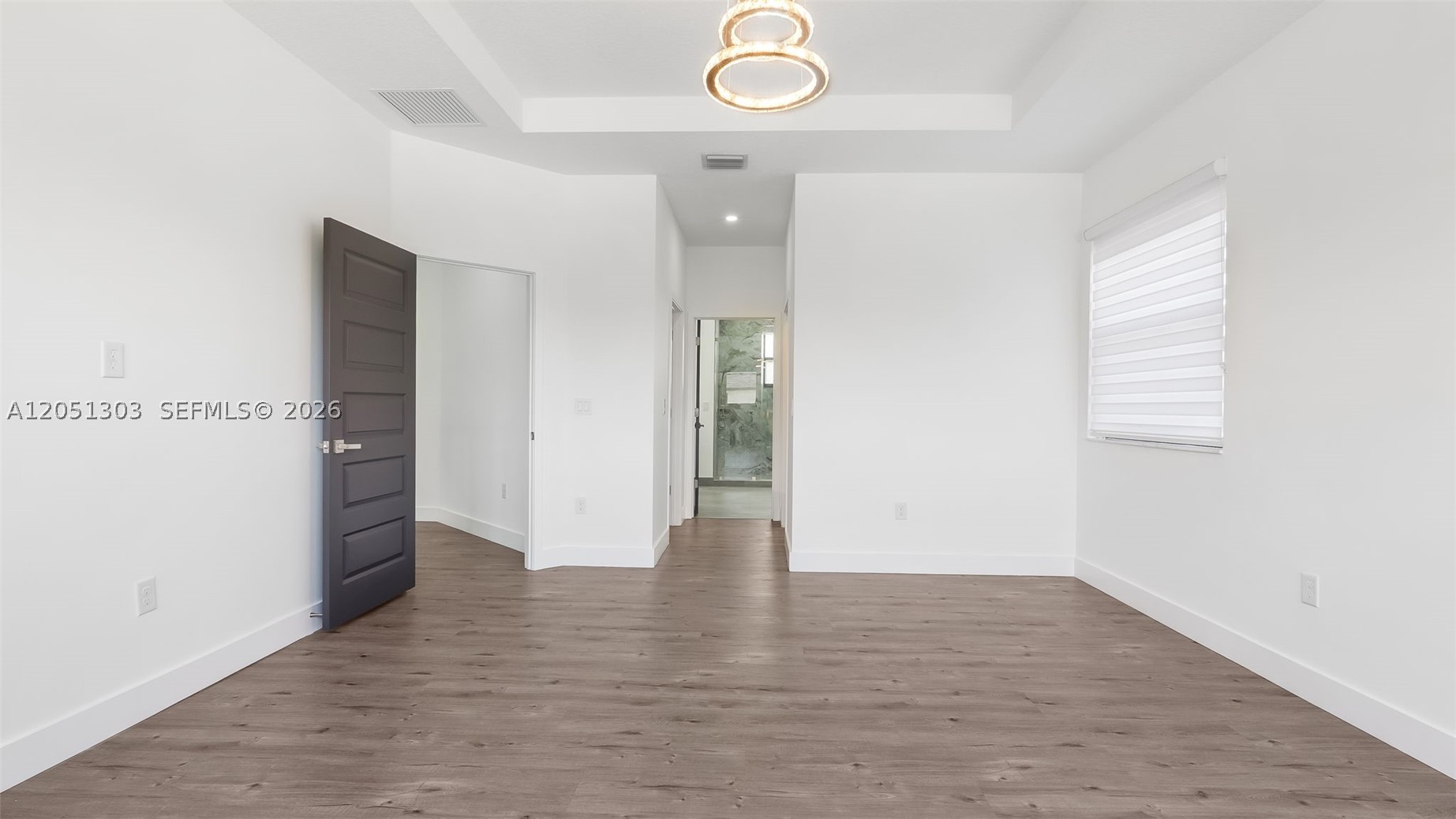DUNNWOODY LAKE - Residential