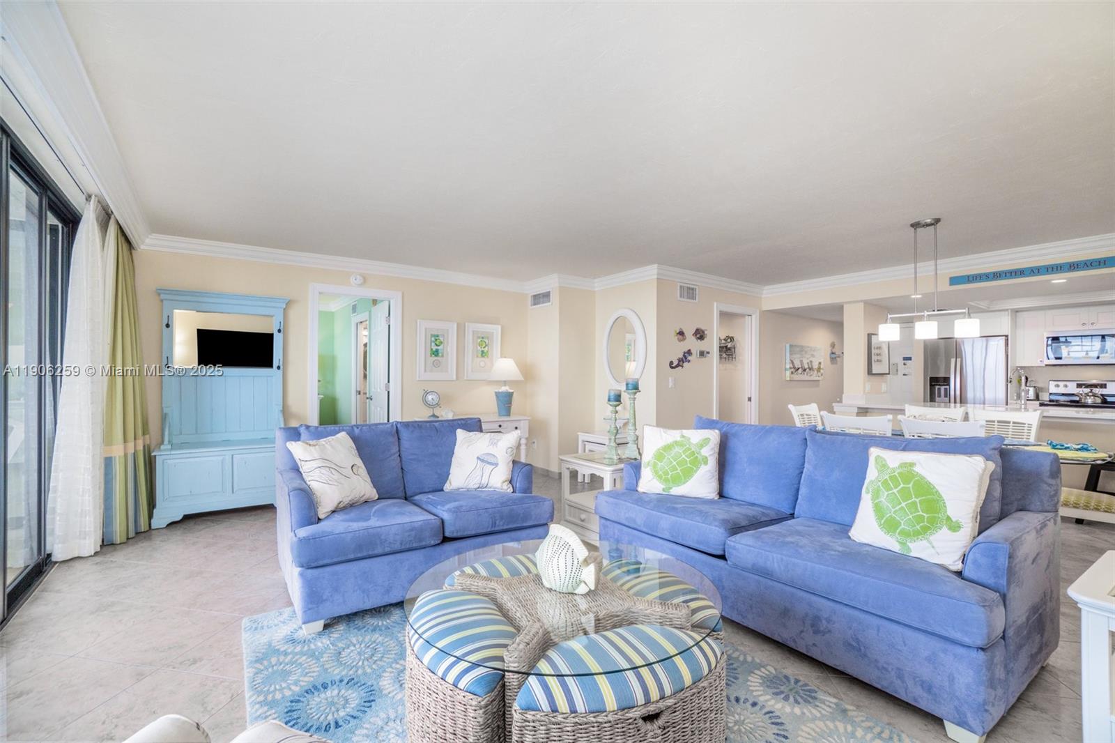 SANIBEL HARBOUR TOWER COND - Residential