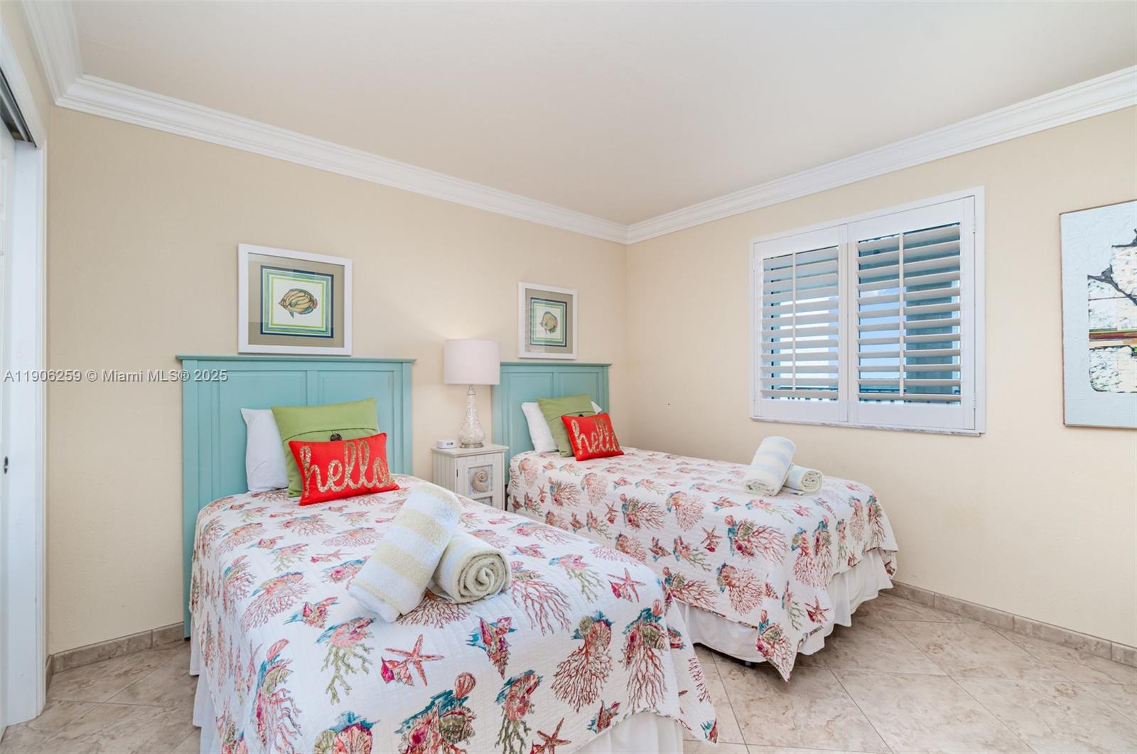 SANIBEL HARBOUR TOWER COND - Residential