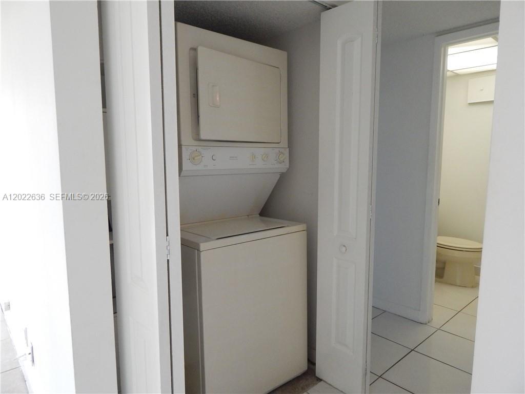 SPRINGS PARK CONDO - Residential