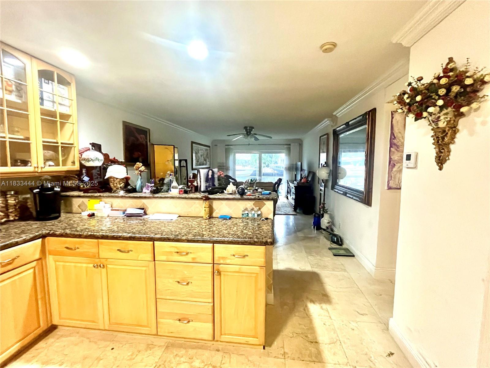 BARCLAY SQUARE CONDO - Residential