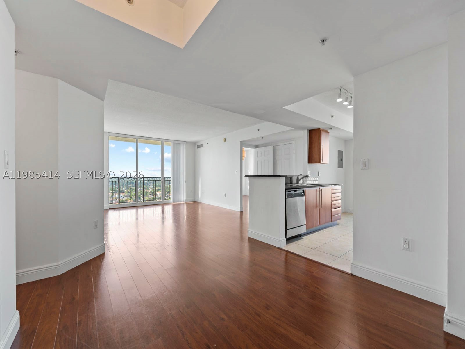 GABLES MARQUIS CONDO - Residential