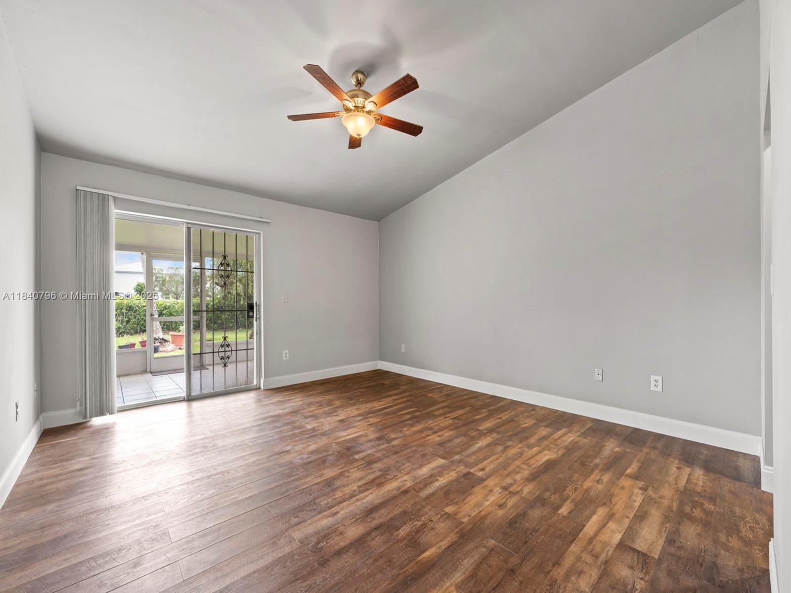 KEYS-GATE NO 1 - Residential Lease