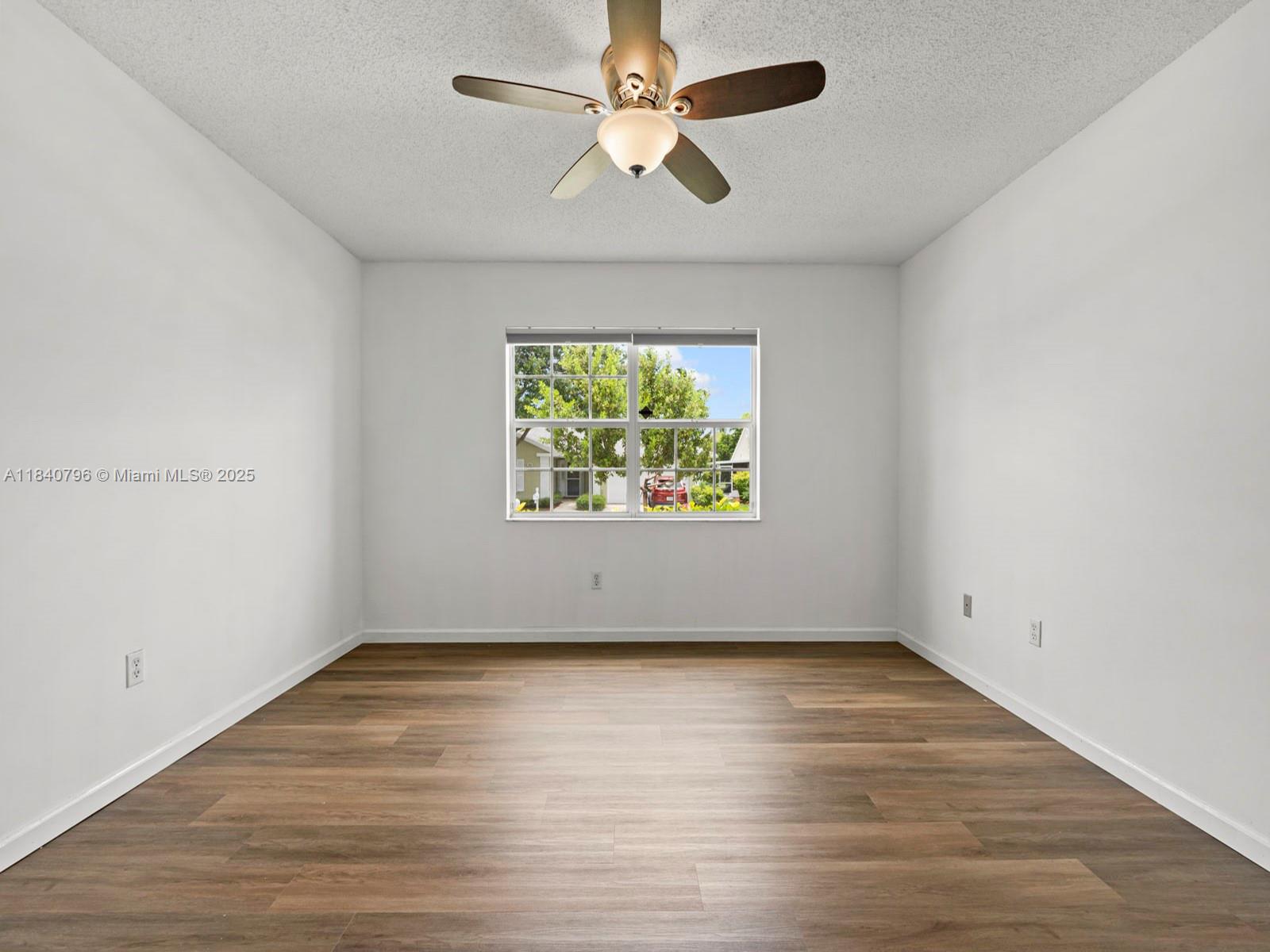 KEYS-GATE NO 1 - Residential Lease