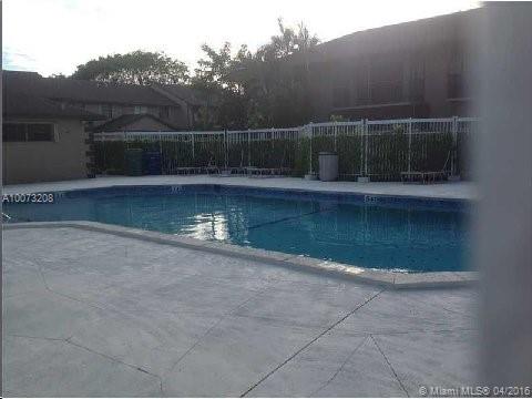 Townhomes Monterey - Residential Lease