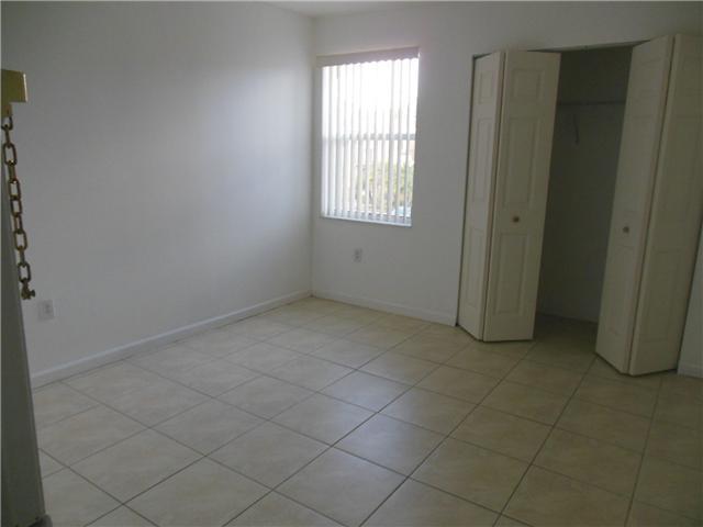 COVE AT FRENCH VILLAS CON - Residential Lease