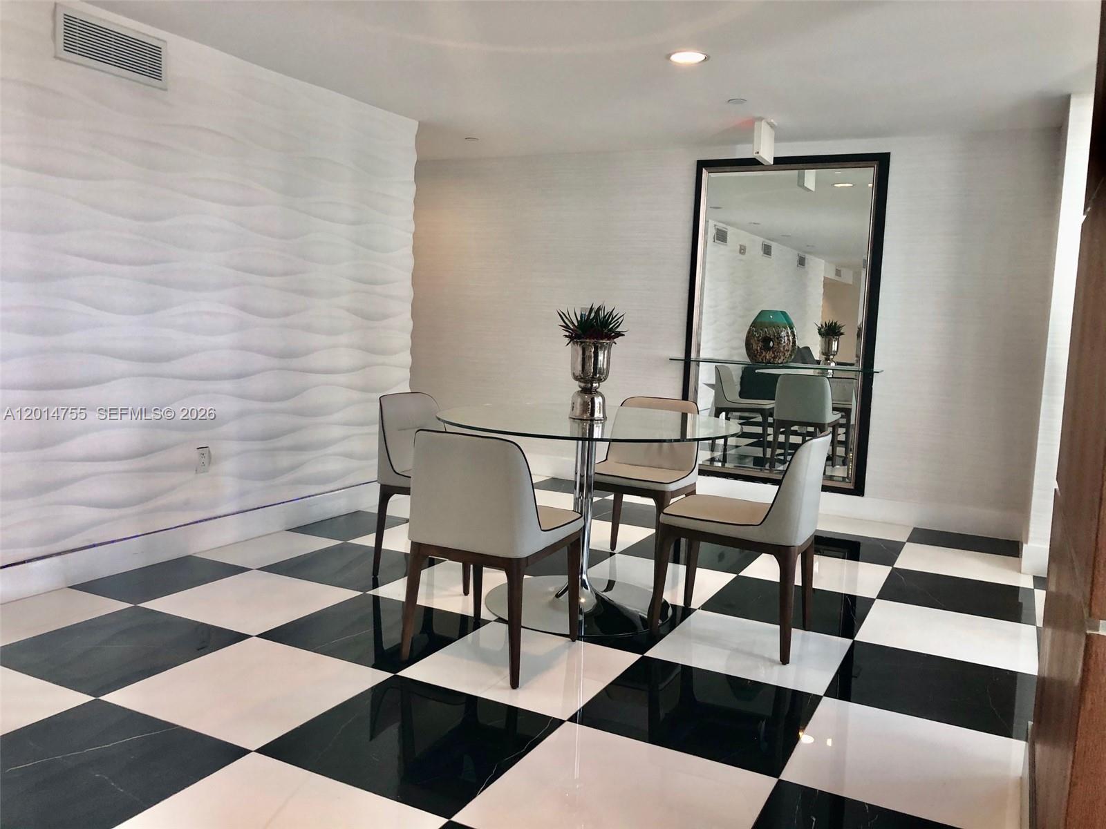 1800 CLUB CONDO - Residential