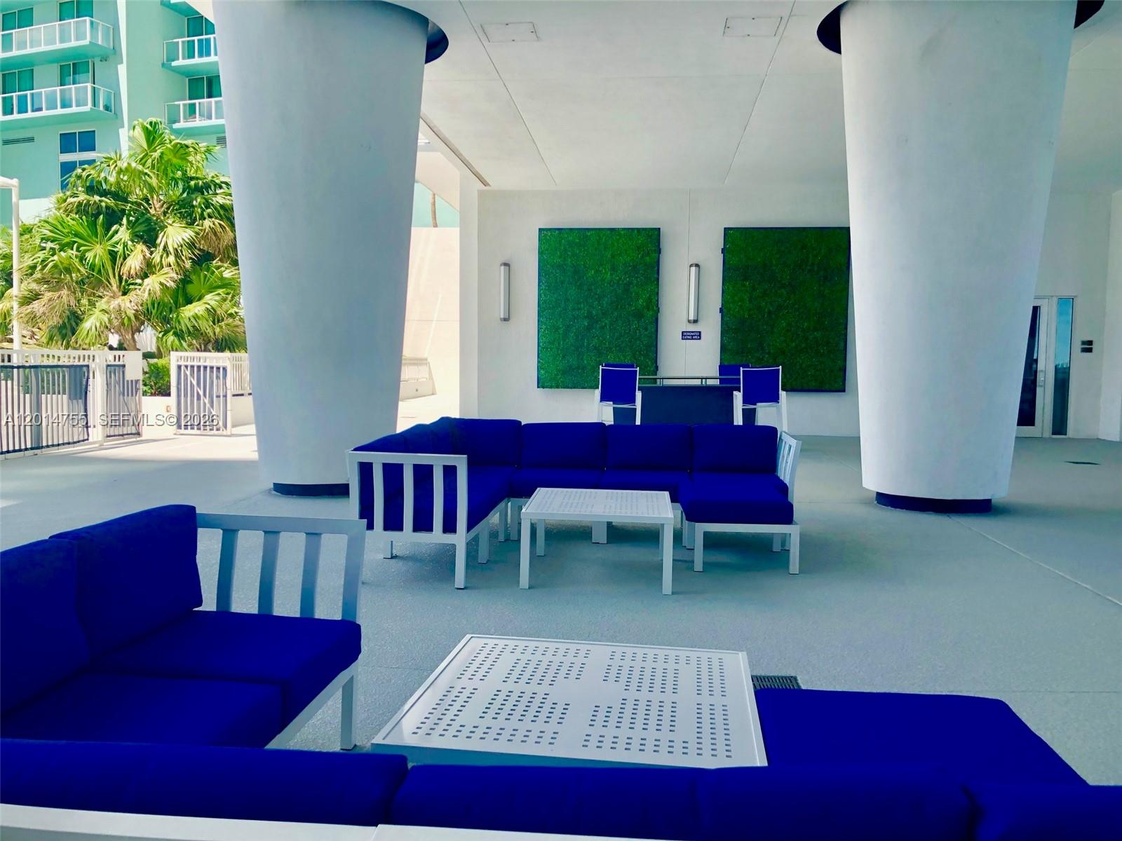 1800 CLUB CONDO - Residential
