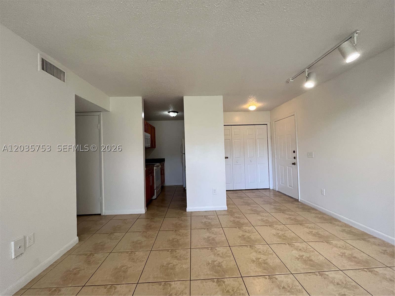 PALM AIRE GARDENS CONDO - Residential Lease