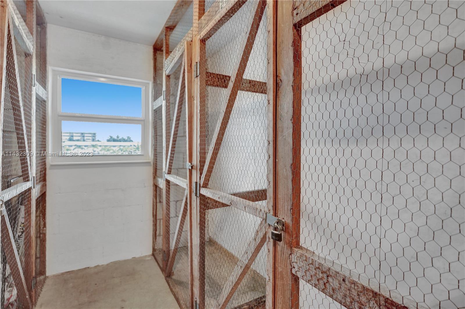 BUCKINGHAM CONDO - Residential Lease
