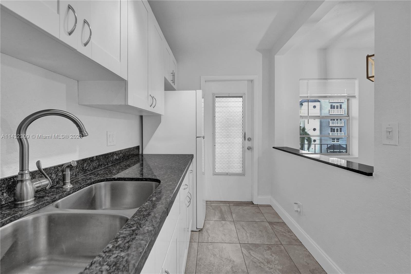 BUCKINGHAM CONDO - Residential Lease