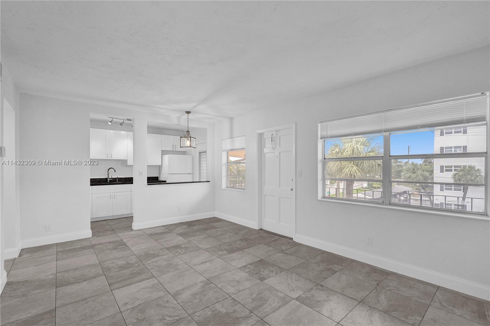 BUCKINGHAM CONDO - Residential Lease
