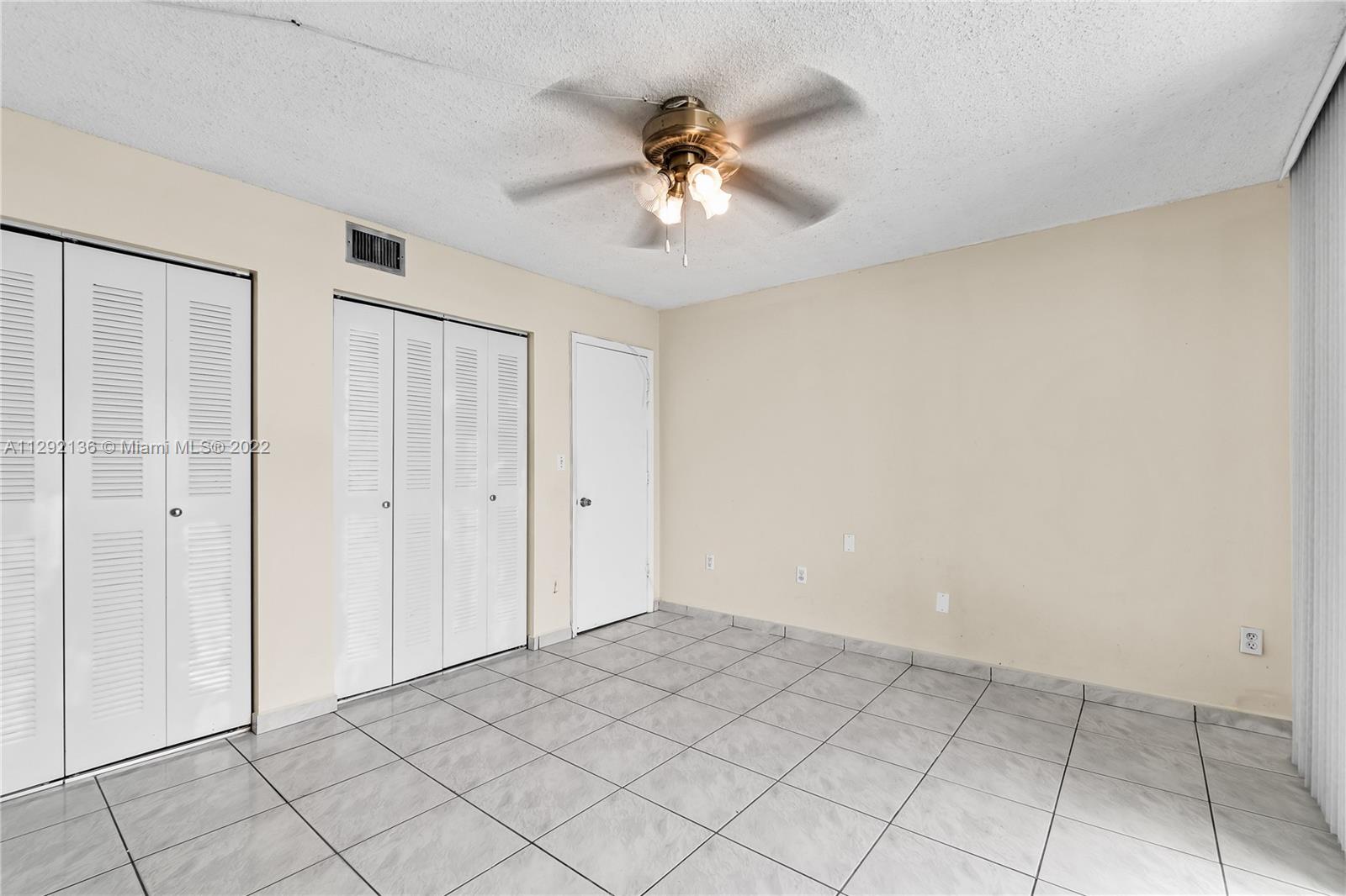LAS OLAS CONDO - Residential