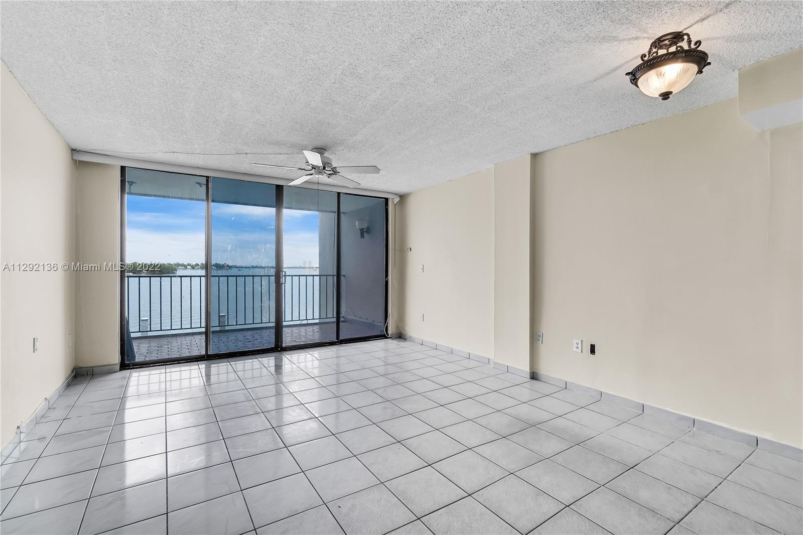 LAS OLAS CONDO - Residential