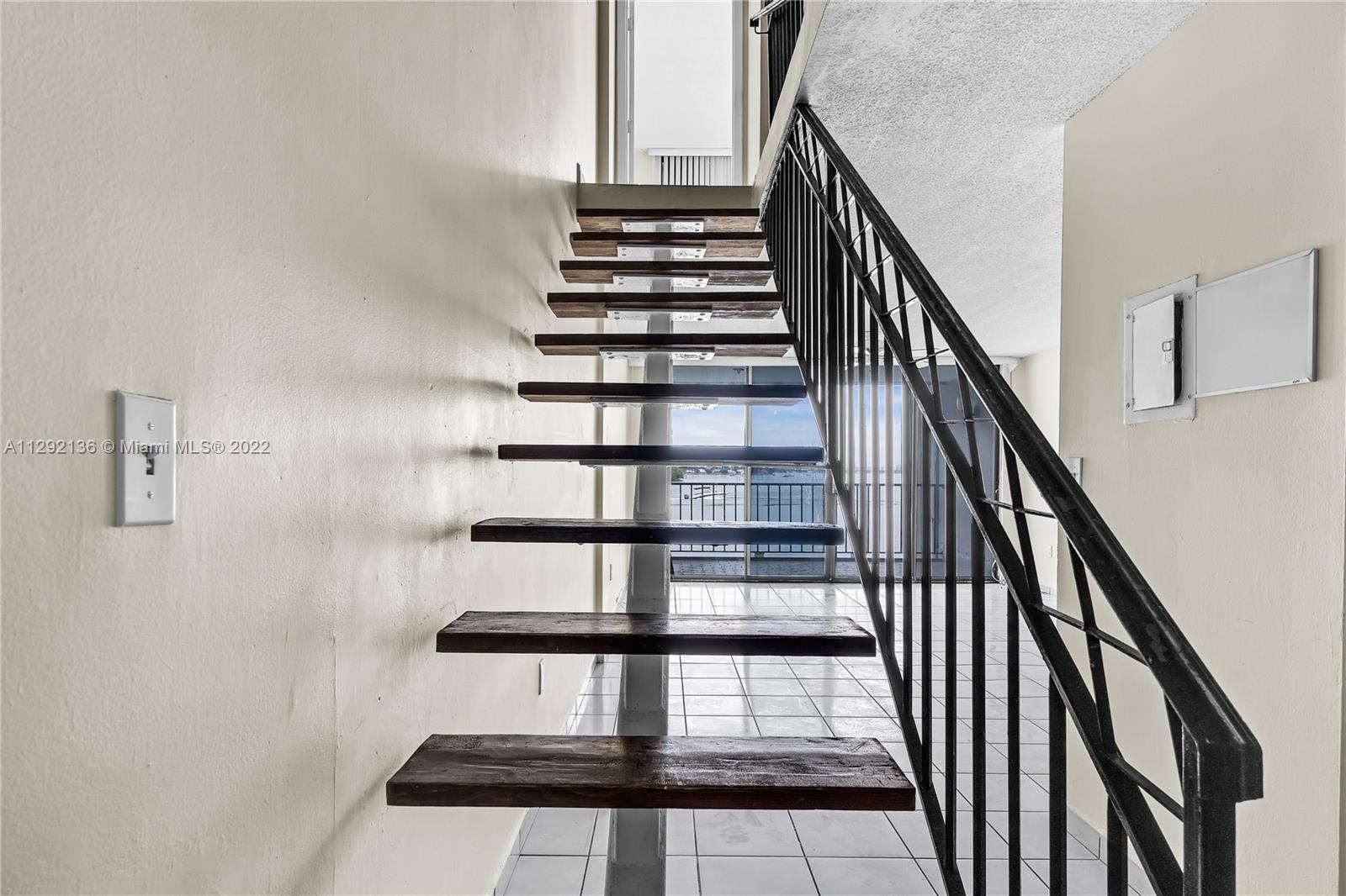 LAS OLAS CONDO - Residential