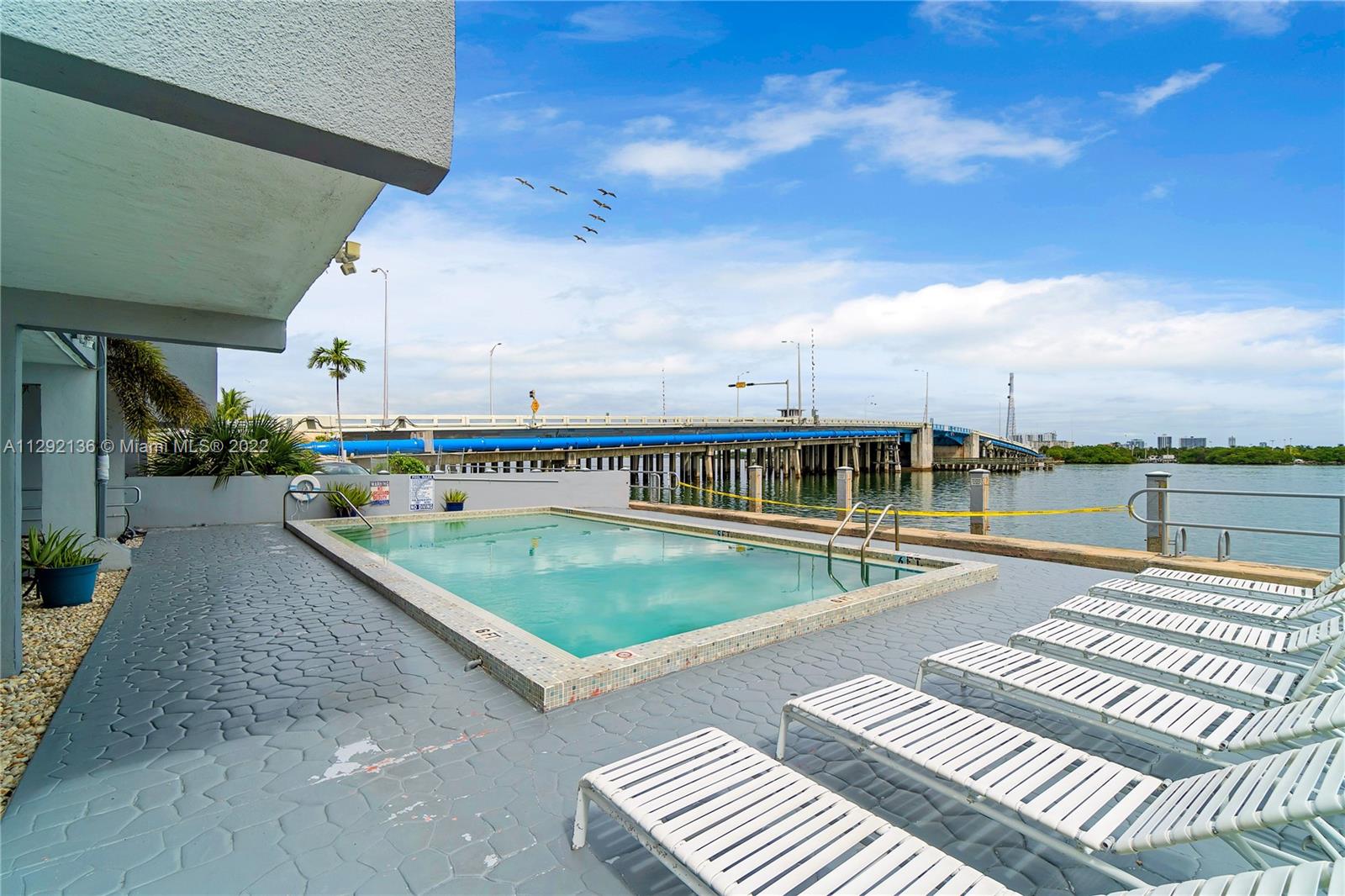 LAS OLAS CONDO - Residential