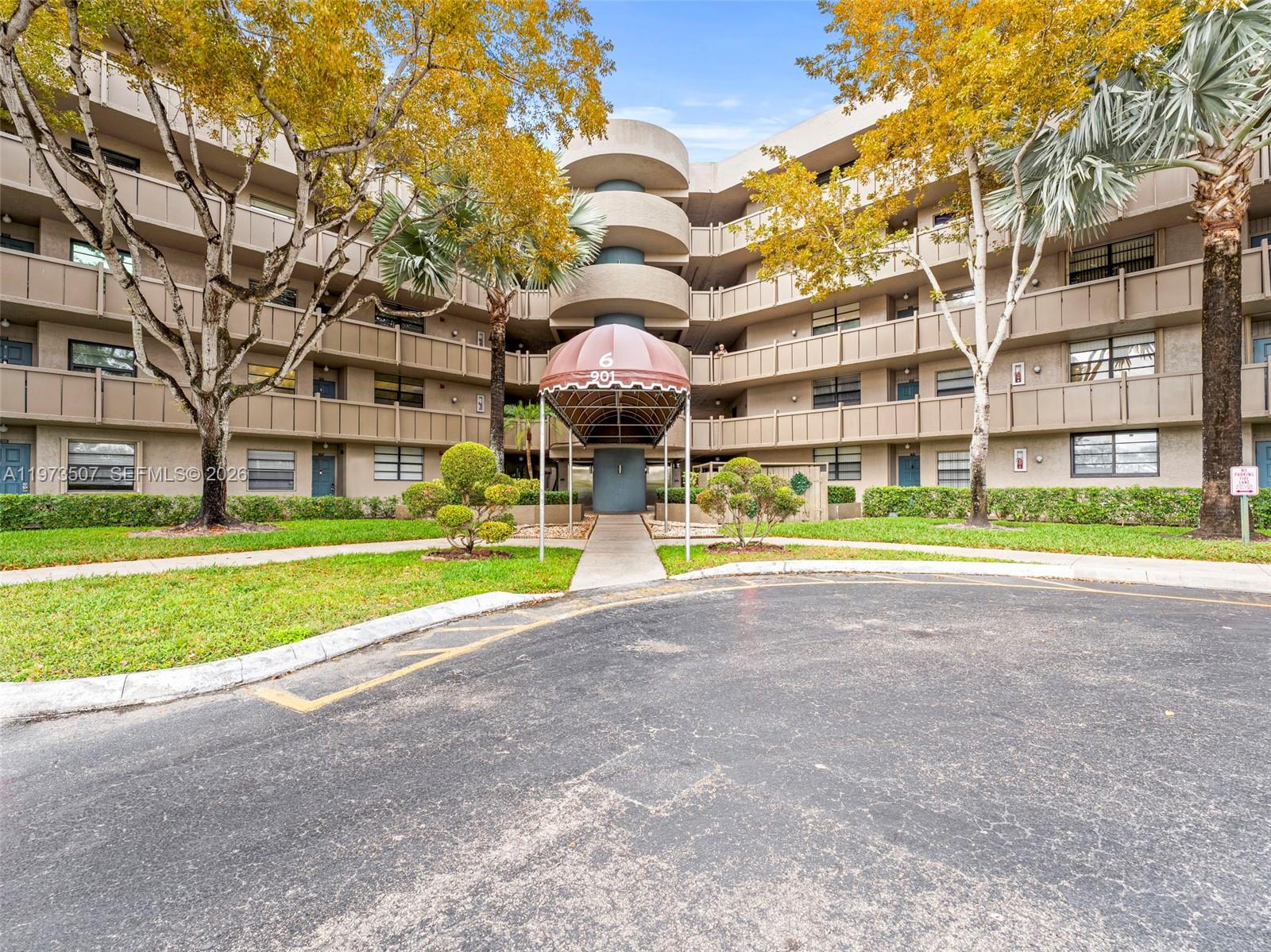 COLONY POINT 6 CONDO - Residential