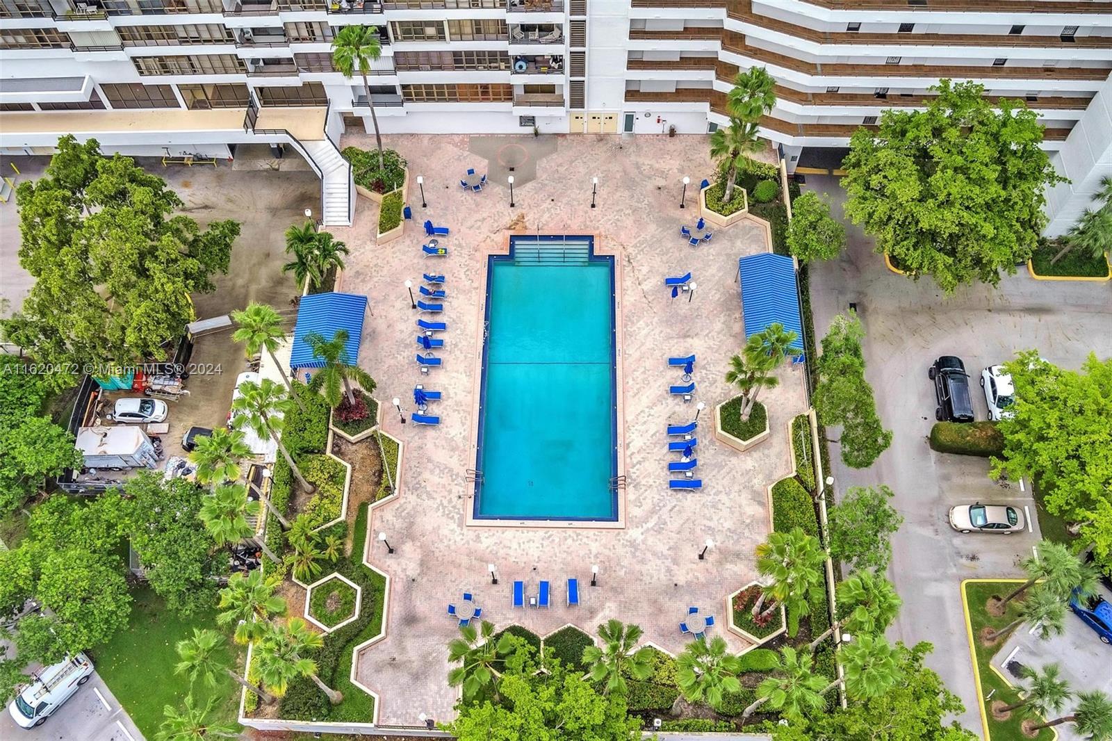 OLYMPUS CONDO PHASE - Residential