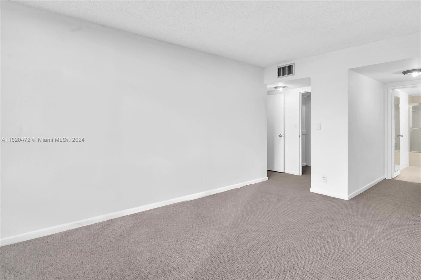 OLYMPUS CONDO PHASE - Residential