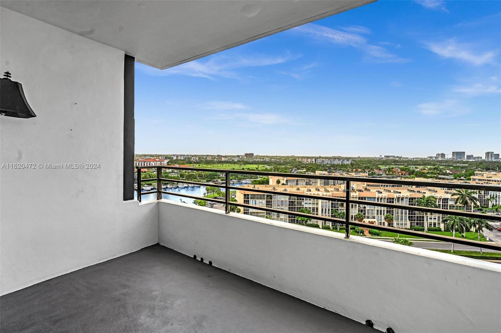 OLYMPUS CONDO PHASE - Residential