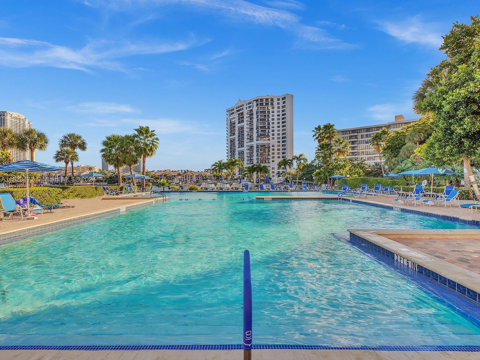 OLYMPUS CONDO PHASE - Residential