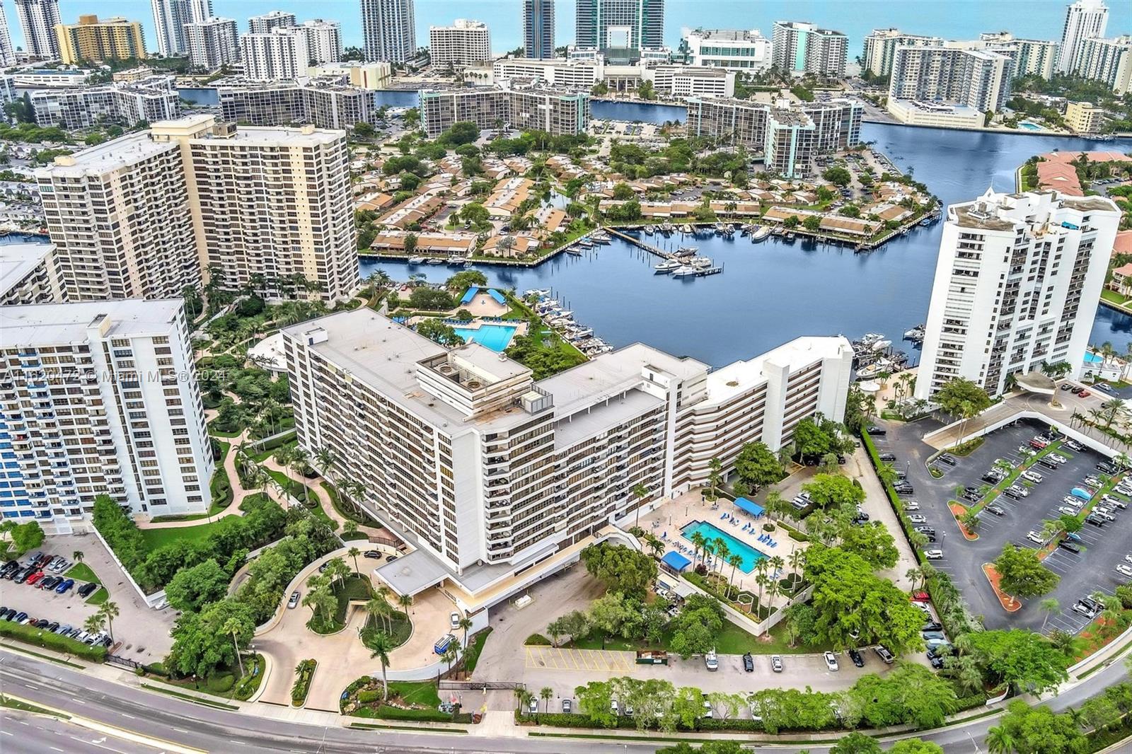 OLYMPUS CONDO PHASE - Residential