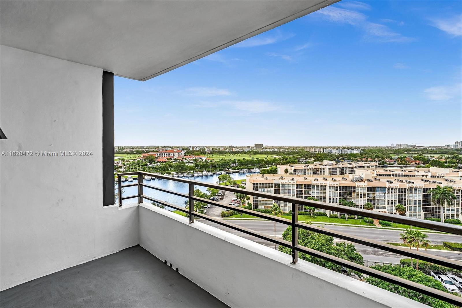 OLYMPUS CONDO PHASE - Residential