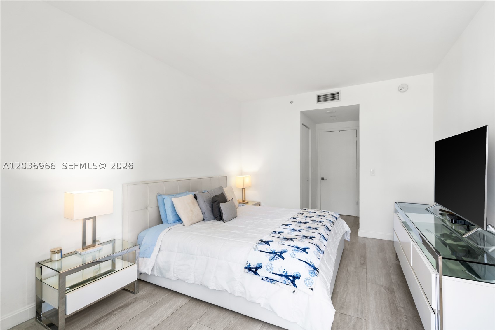 BRICKELL HEIGHTS WEST CON - Residential Lease