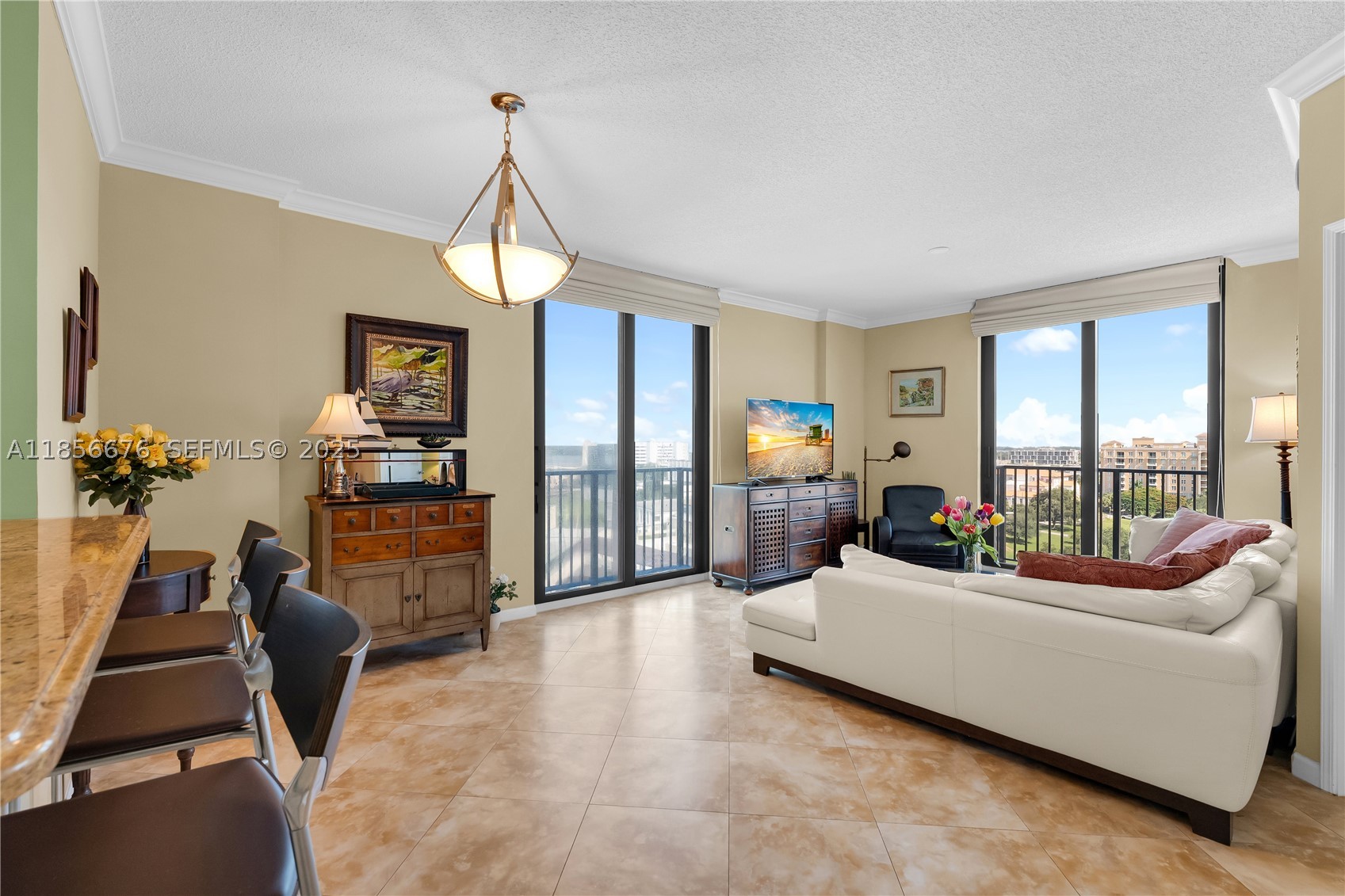 TOWER CONDO AT CITYPLACE - Residential