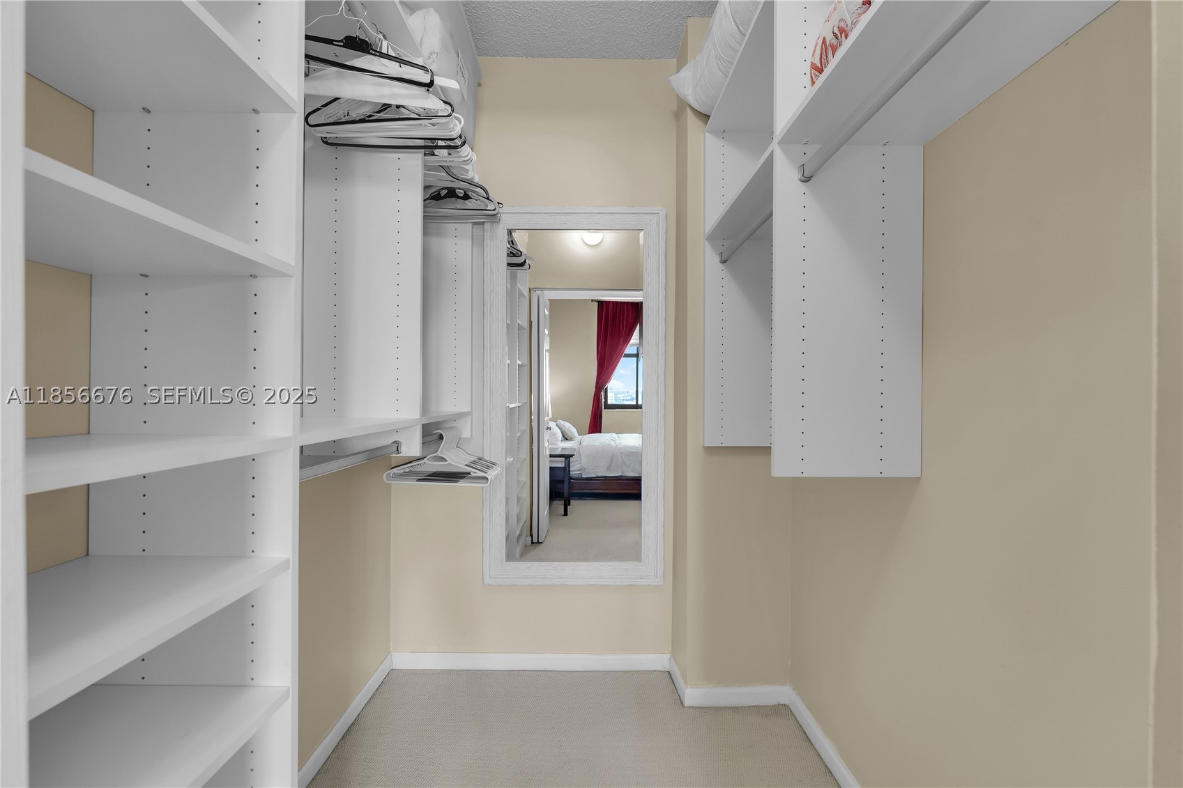 TOWER CONDO AT CITYPLACE - Residential