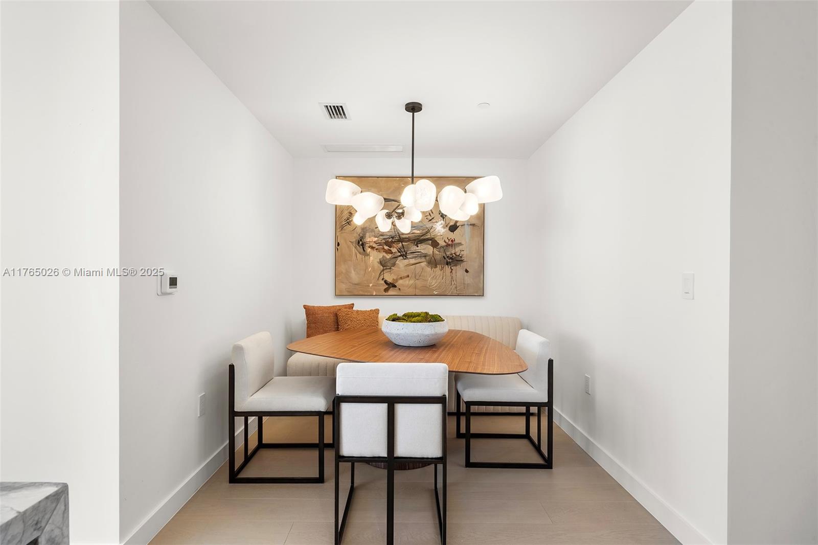 FIVE PARK - Residential
